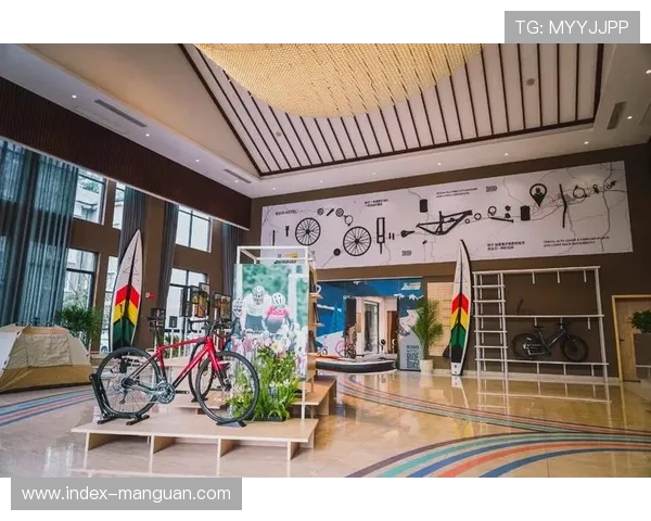 广州车迷节设童车欢乐区,两百组家庭参与趣味骑行活动 广州车迷节设童车欢乐区,两百组家庭参与趣味骑行活动