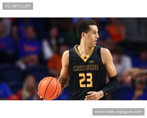 勇士官推晒穆迪近13场数据：场均14.7分三分命中率48.5%